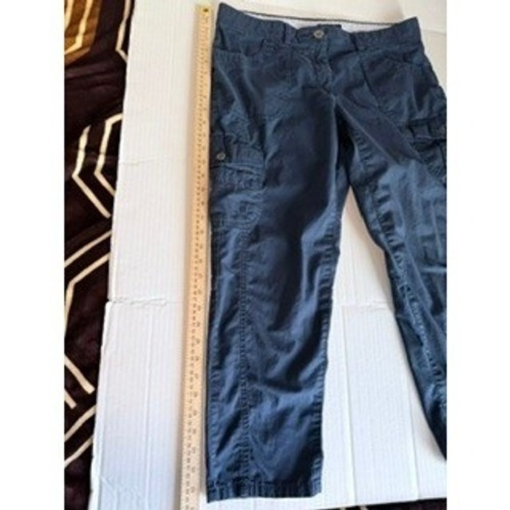 Tommy Hilfiger Womens Navy Blue Cotton Cargo Crop Pants Size 10 Straight Leg - Picture 3 of 7